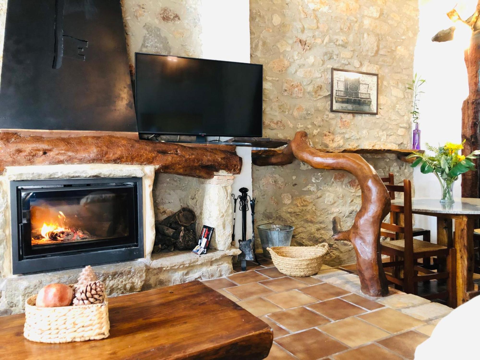 Country house Casa Rustic Suites, Jacuzi & Love *